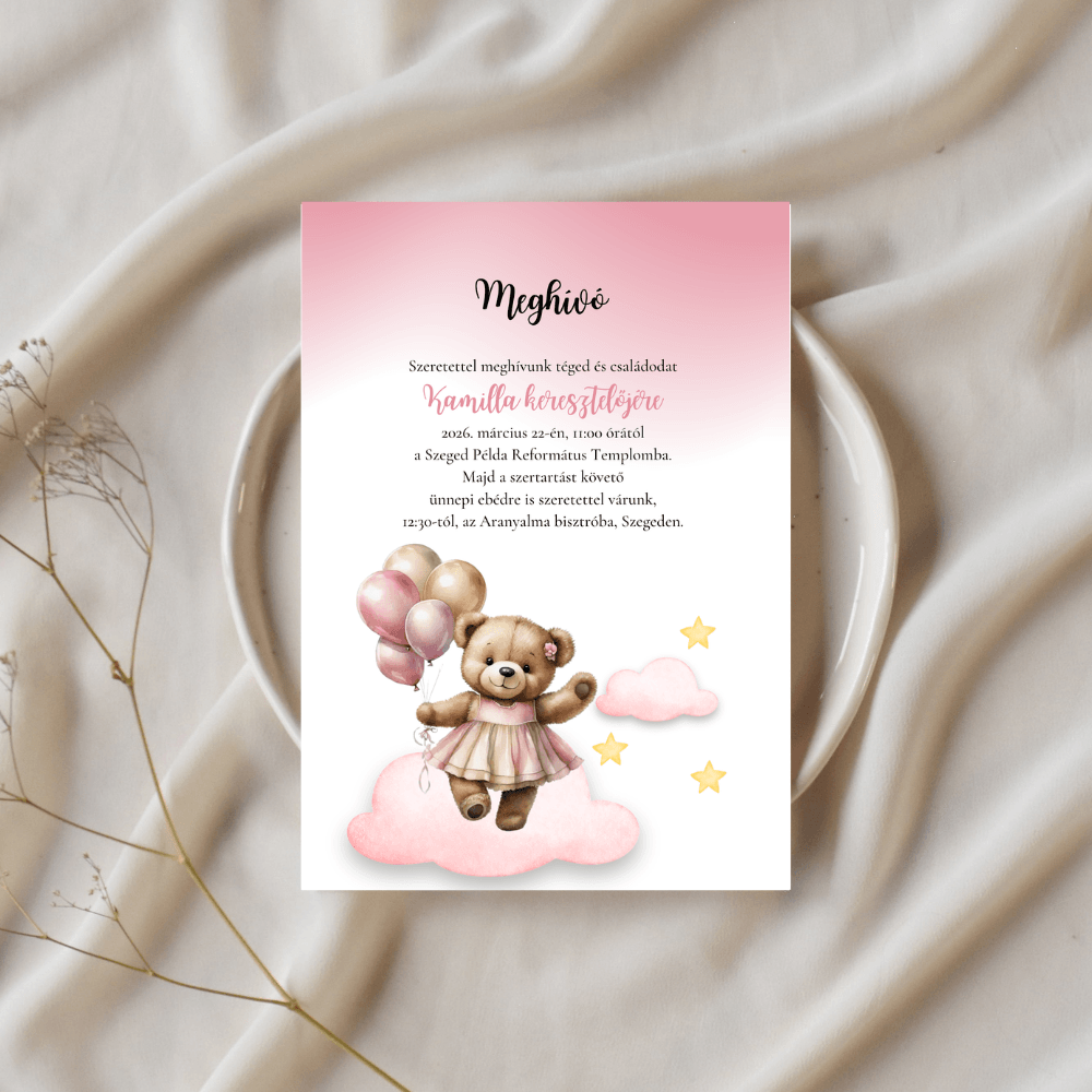Keresztelési meghívó lányos,rózsaszínmaci2 Lányos keresztelői meghívó illusztrációja: masnis kismaci rózsaszín lufikkal és felhőkkel.
